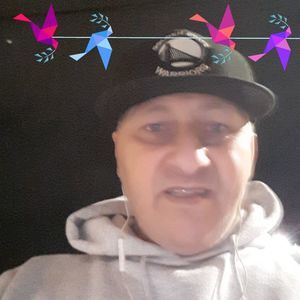 Meet your Posher, Charles